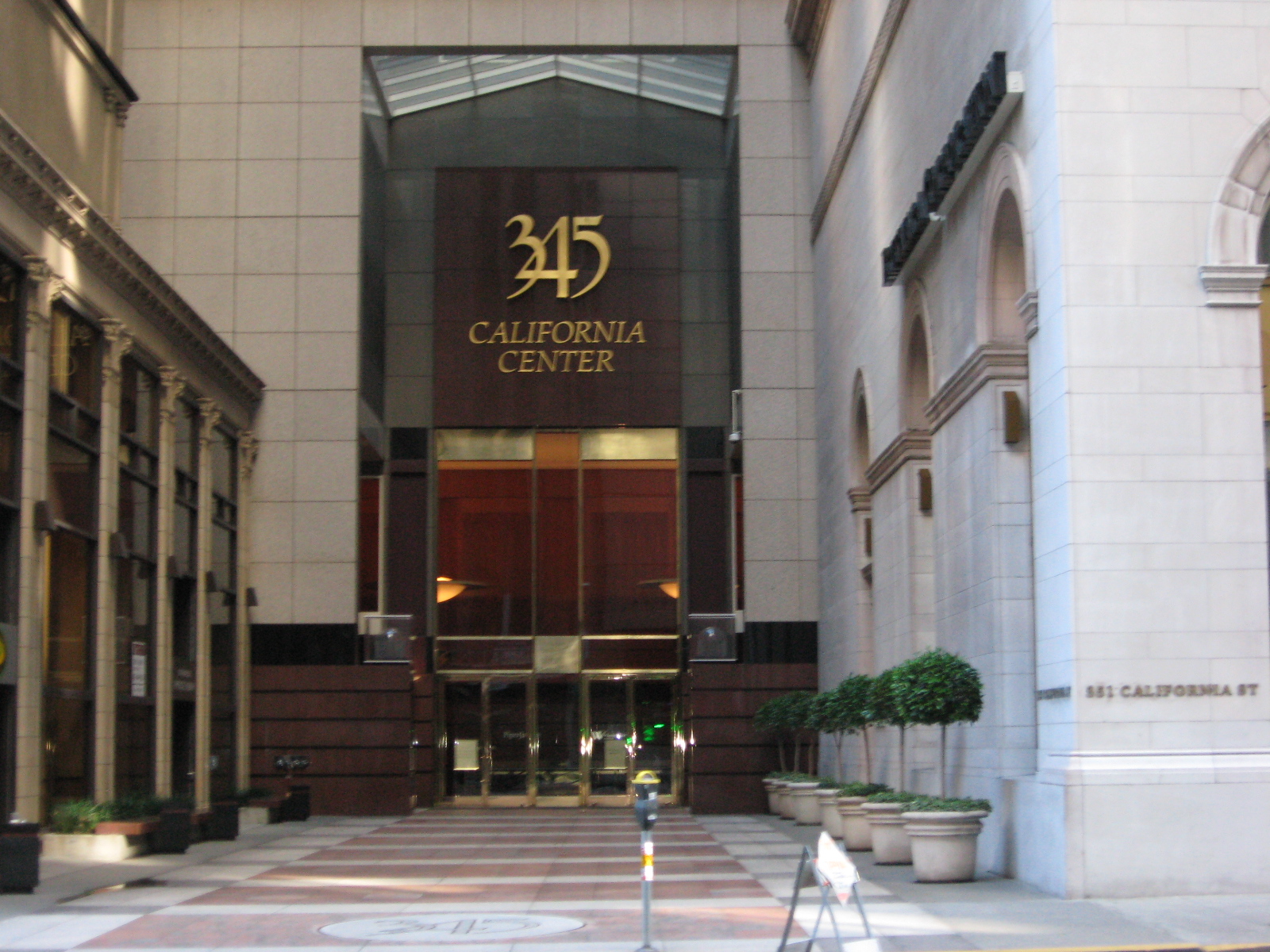 345 California Center, home to Four Seasons Hotel San Francisco at Embarcadero